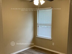 646 Via Estrella in Dallas, TX - Building Photo - Building Photo