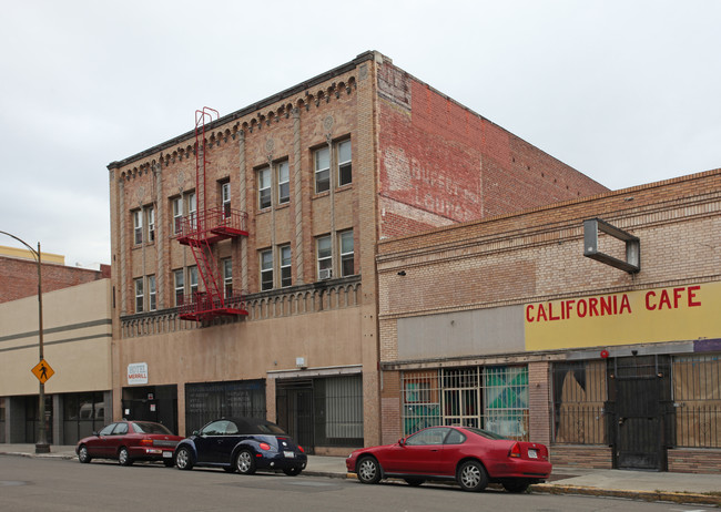 28 S American St in Stockton, CA - Building Photo - Building Photo