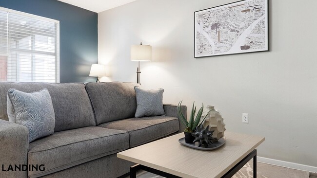 130 Camino De Oro, Unit 602 in San Antonio, TX - Foto de edificio - Building Photo