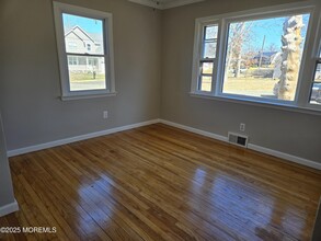 735 Old Burnt Tavern Rd in Brick, NJ - Building Photo - Building Photo