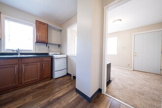 8247 Wentworth Ave S in Minneapolis, MN - Building Photo - Building Photo