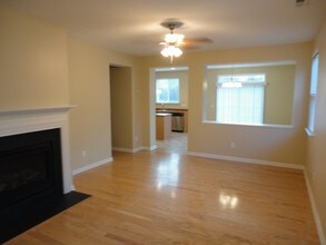 6001 Namozine Ct in Raleigh, NC - Foto de edificio - Building Photo