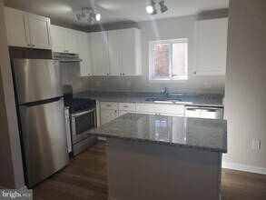15121 Beverly Dr in Philadelphia, PA - Building Photo - Building Photo