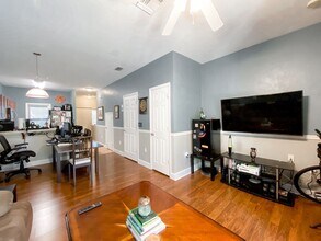 2927 SW 35th Pl in Gainesville, FL - Building Photo - Building Photo