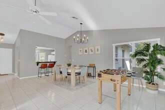 1544 Old Cypress Trail in Wellington, FL - Building Photo - Building Photo