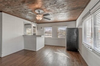 1527 Ave O in Huntsville, TX - Building Photo - Building Photo