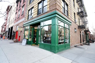 221 Court St in Brooklyn, NY - Building Photo - Building Photo