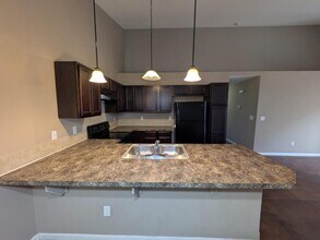 1334 N Curtis Ct in Wichita, KS - Building Photo - Building Photo