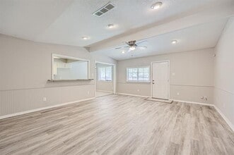 602 Carl C Senter St in Forney, TX - Building Photo - Building Photo