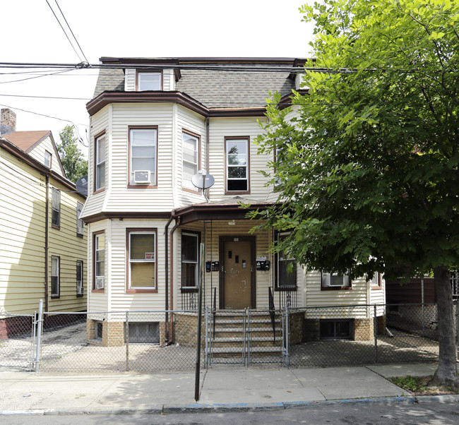 149-151 Warren St in Paterson, NJ - Building Photo - Building Photo