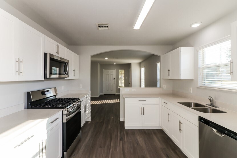 2622 Montecito Ln in Richmond, TX - Building Photo