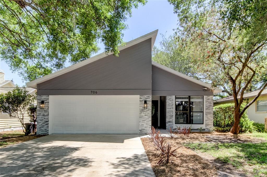 706 6th St S in Safety Harbor, FL - Building Photo