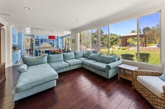 21045 Mendenhall Ct in Topanga, CA - Building Photo - Building Photo