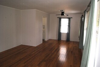 3005 Spruce St in Bakersfield, CA - Building Photo - Building Photo