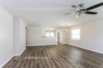 11118 Hidden Breeze Dr, Unit 2088 in Wimauma, FL - Foto de edificio - Building Photo