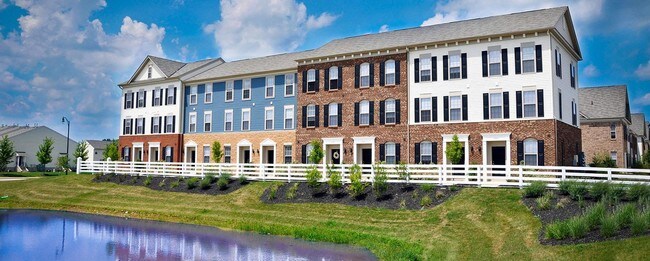 LC New Albany in New Albany, OH - Foto de edificio - Building Photo