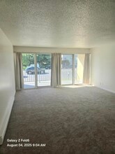 San Carlos Apartments LLC in San Carlos, CA - Building Photo - Building Photo