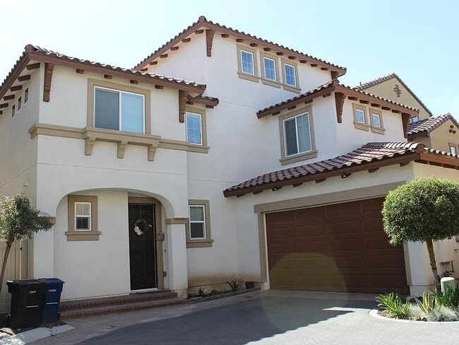 property at 1403 Pershing Rd
