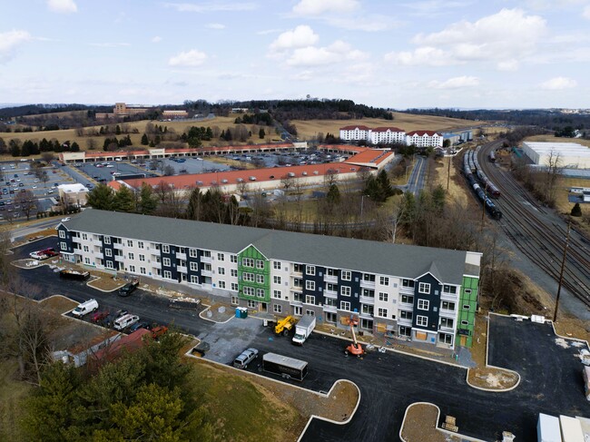 Signature Flats at Hershey in Hershey, PA - Foto de edificio - Building Photo