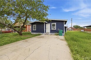 14 Rusty Dr in Pharr, TX - Building Photo