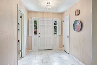 3142 Searsmont Pl in Herndon, VA - Foto de edificio - Building Photo
