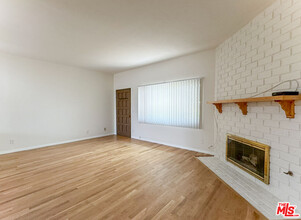 1337 18th St in Santa Monica, CA - Foto de edificio - Building Photo