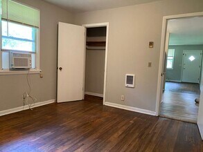 63 Robertson St in Nashville, TN - Building Photo - Building Photo