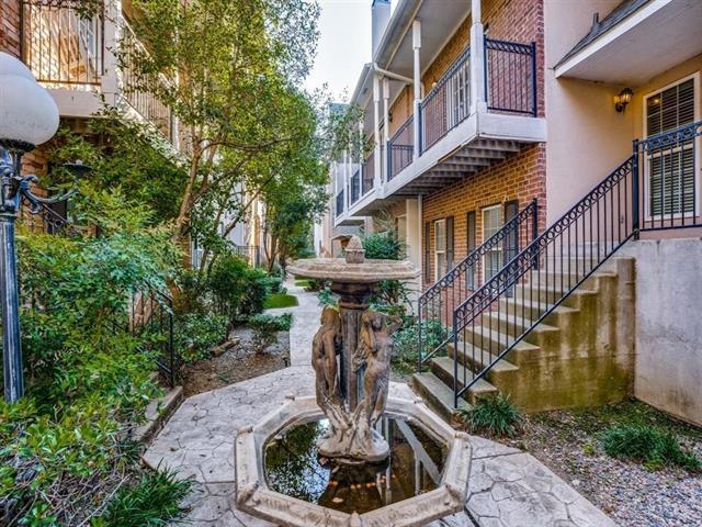 5707 Lewis St in Dallas, TX - Building Photo