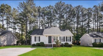 2025 Ballston Pl in Knightdale, NC - Building Photo