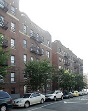 577 Isham Street in New York, NY - Foto de edificio - Building Photo