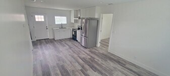 2237 Warburton Ave in Santa Clara, CA - Building Photo