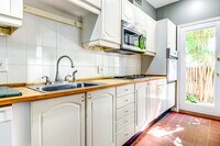 1614 Lancaster St, Unit 1 - 6