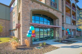 Dominion at Mercer Crossing in Farmers Branch, TX - Foto de edificio - Building Photo