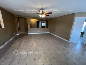 15709 W Watson Ln in Surprise, AZ - Building Photo - Building Photo