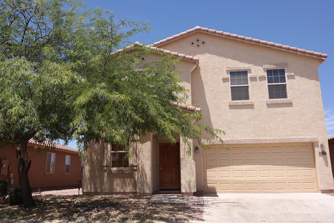 6504 S 74th Ln in Phoenix, AZ - Building Photo