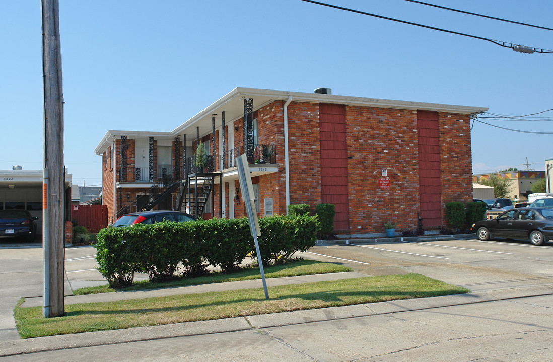 3212 Belmont Pl in Metairie, LA - Building Photo