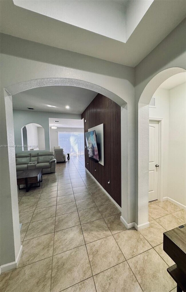 11866 SW 253rd Terrace in Homestead, FL - Building Photo - Building Photo