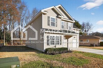 1337 King Arthur Dr in Chesapeake, VA - Building Photo - Building Photo