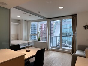 620 Cardero St in Vancouver, BC - Building Photo - Building Photo