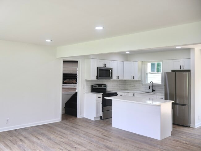 property at 129 Lake Point Dr