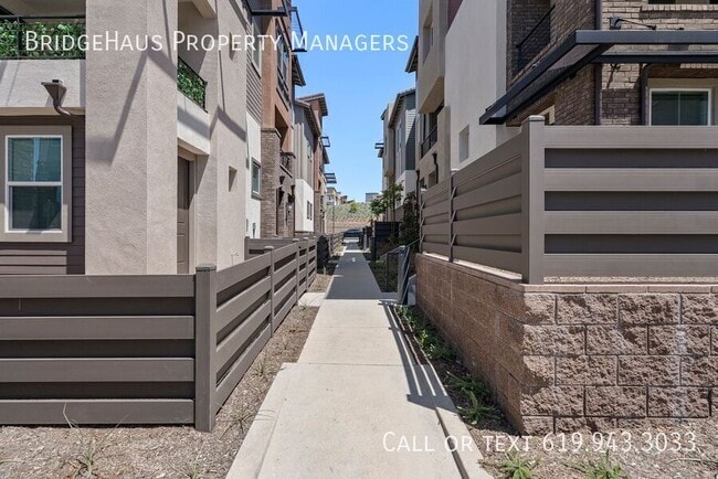 429 Caliper Wy in San Marcos, CA - Building Photo - Building Photo