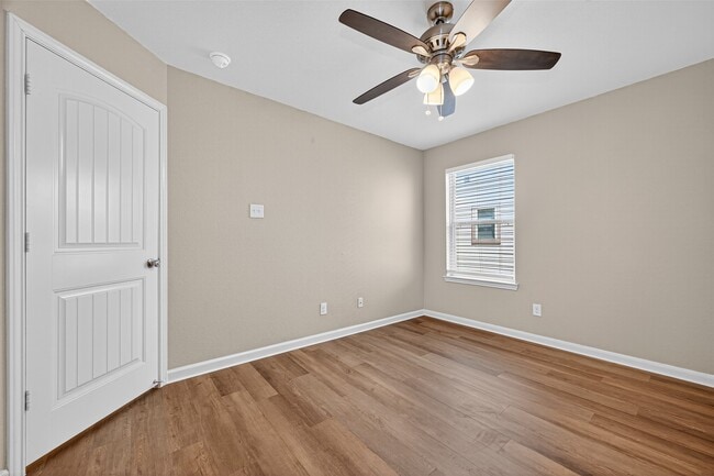 property at 5530 Casa Calvet Dr