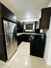 2401 SW 22nd St in Miami, FL - Building Photo - Building Photo