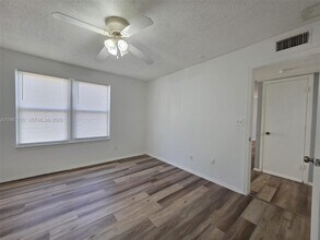 2303 N Congress Ave in Boynton Beach, FL - Building Photo - Building Photo