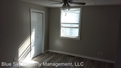 904 W Main St in Muncie, IN - Building Photo - Building Photo