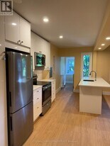 78 Fifth Ave in Ottawa, ON - Building Photo