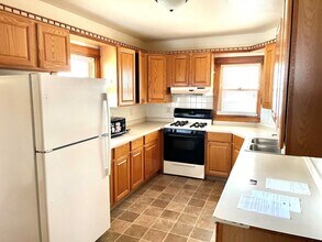 9 Lathrop St in Madison, WI - Building Photo - Building Photo