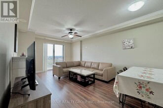 1030-1030 Coronation Dr in London, ON - Building Photo - Building Photo