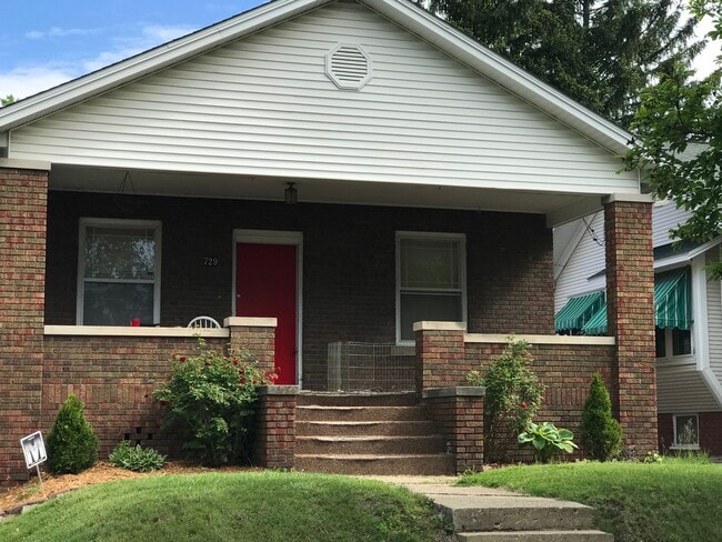 property at 729 W Vine St