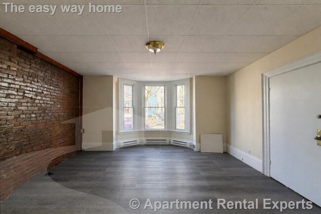 9 School St in Somerville, MA - Building Photo - Building Photo